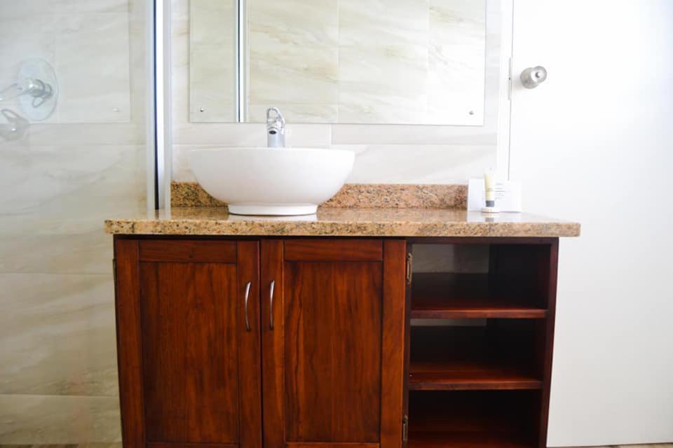 Pemabwe Guest Lodge Harare Luaran gambar